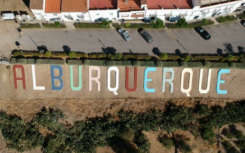 LO SOÑADO Y LO VIVIDO (II)