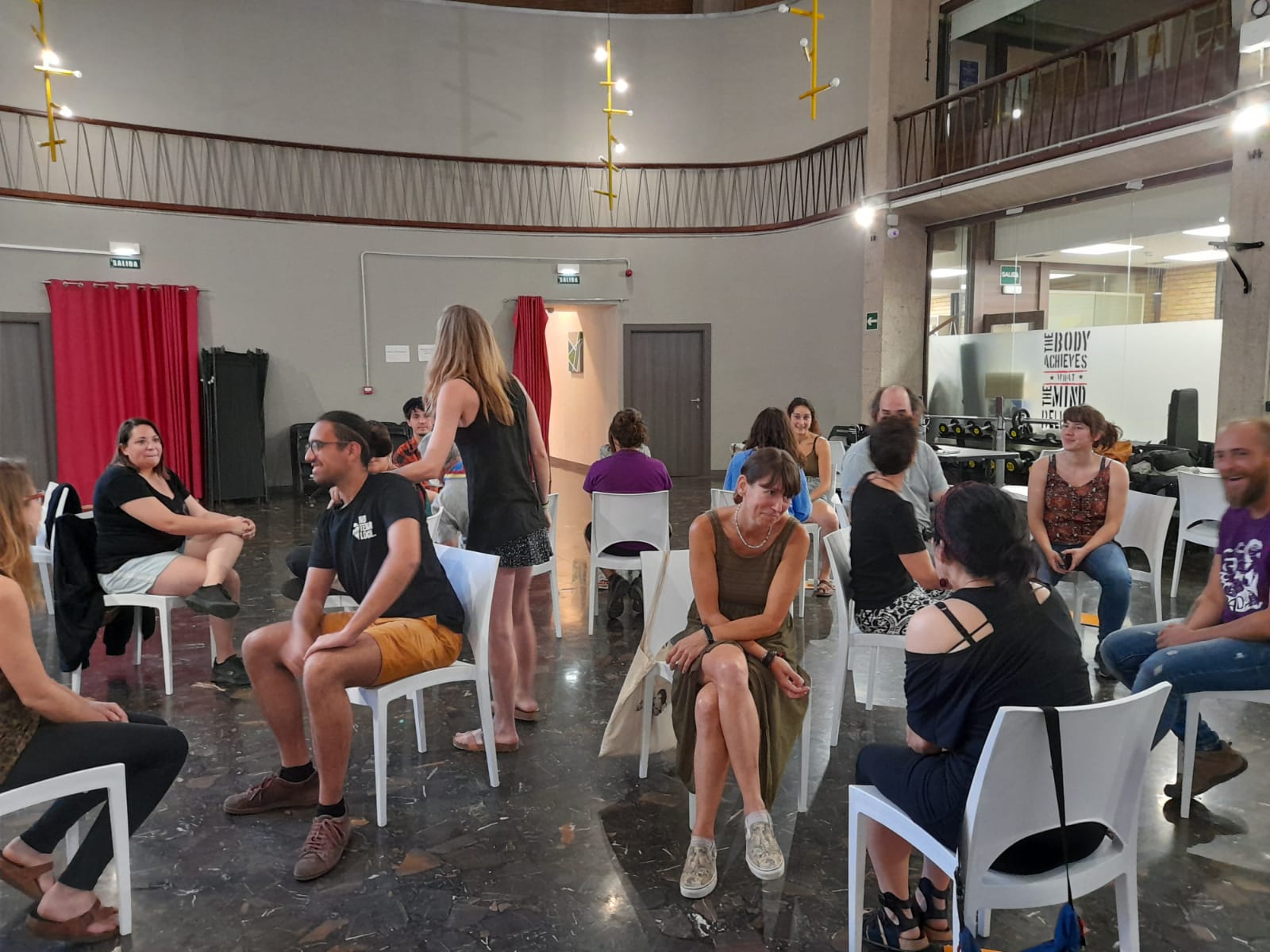 POR PAMPLONA PARA COMPARTIR EXPERIENCIAS