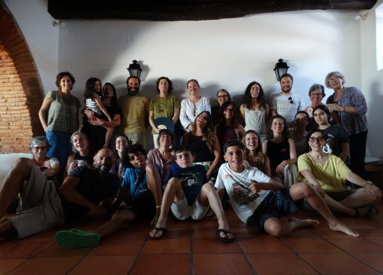 ESTUVIMOS EN LA ESCOLA COMUNITARIA SINERGIAS ED